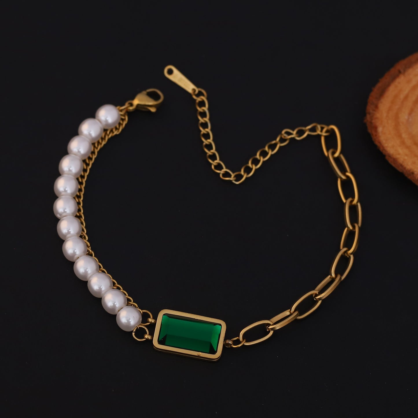 Luxury Green Stone & Pearl Chain Bracelet