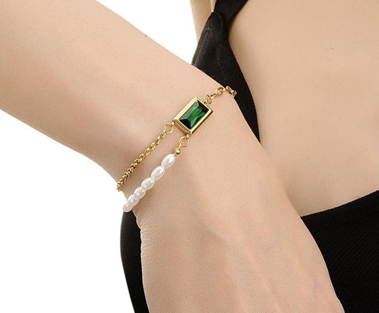 Luxury Green Stone & Pearl Chain Bracelet